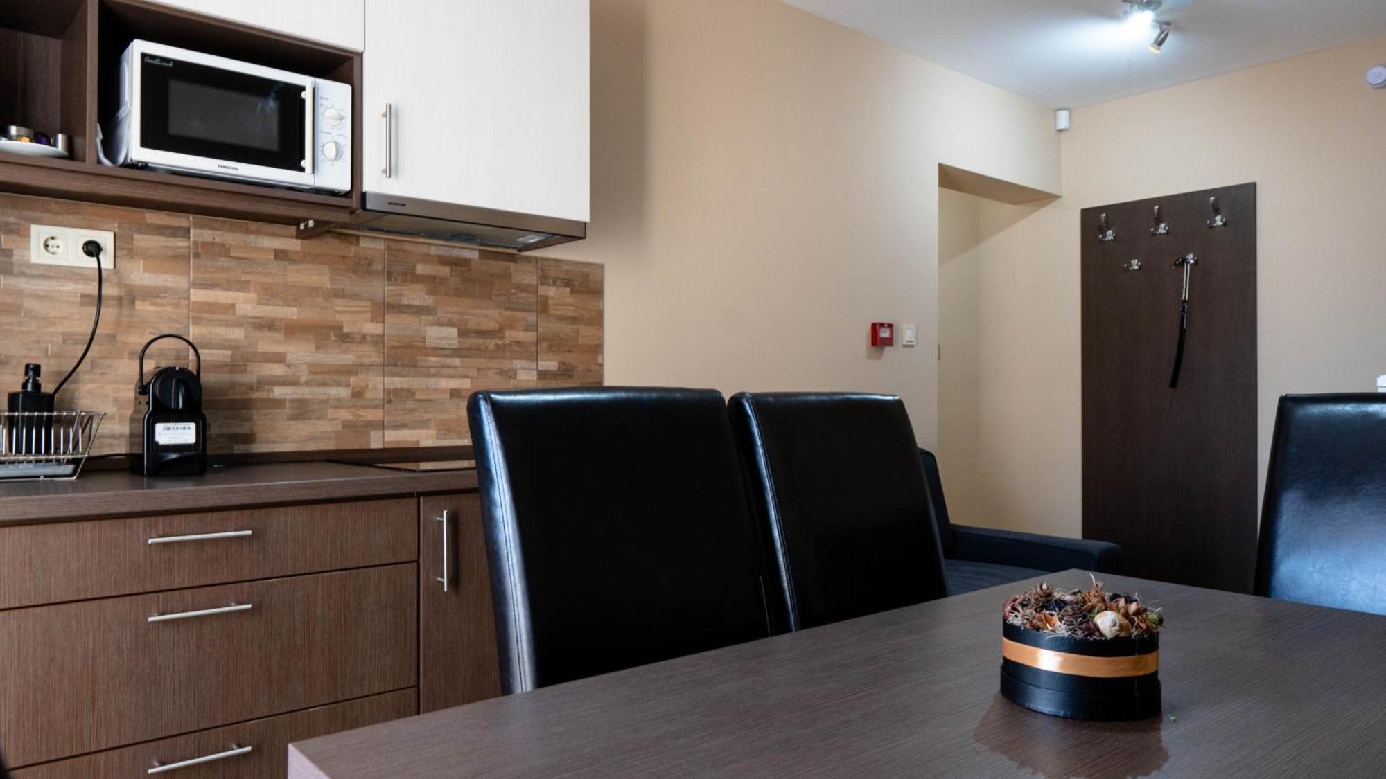 Family Apartman Epleny Bagian luar foto